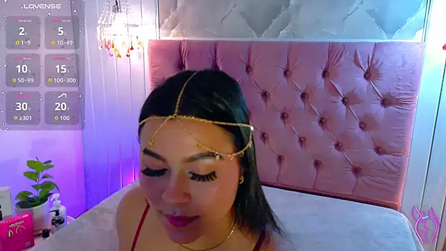 RenataPeach online show from July 3, 3:13 am
