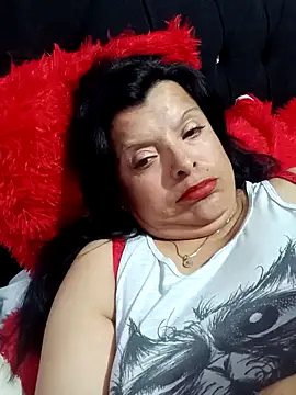 Samantha Kieran online show from May 5, 4:26 am