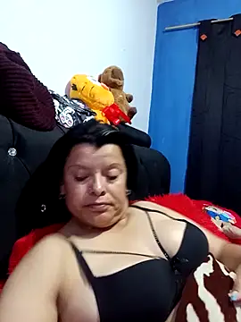 Samantha Kieran online show from May 8, 9:57 am