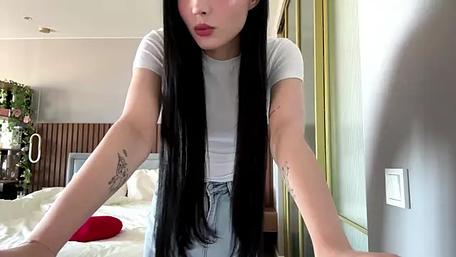 MerlynPoor online show from May 10, 5:55 am