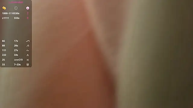 Snapshot of LongChillGerl chatting on July 28, 7:39 pm LongChillGerl online show from July 28, 7:39 pm