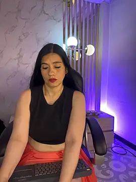 Snapshot of Dalila_5 chatting on July 17, 7:33 pm Dalila 5 online show from July 17, 7:33 pm