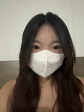 Ni Tran online show from July 7, 6:22 pm