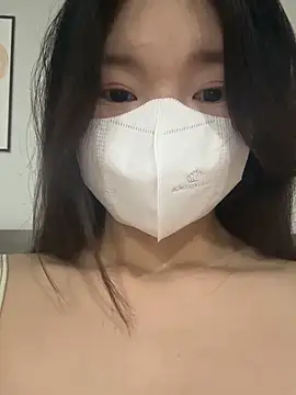 Ni Tran online show from May 4, 2:20 pm