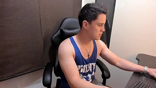 KendricTorres online show from June 18, 2:21 am