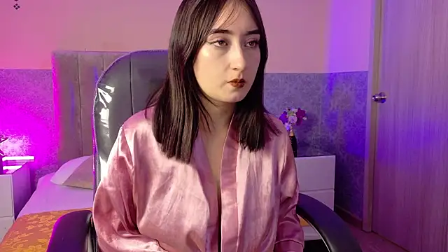 VICTORIA FAIRIES online show from May 7, 12:08 pm