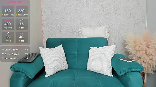 paolarey online show from January 31, 10:42 pm