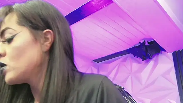 LilithMauve online show from May 5, 1:14 pm