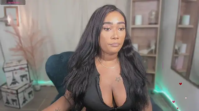 Snapshot of alessia_anderson chatting on March 3, 2:29 am alessia anderson online show from March 3, 2:29 am