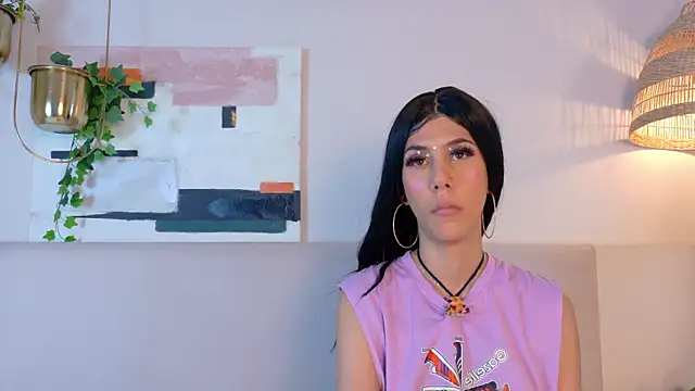ZoeyPetit online show from June 14, 6:53 pm