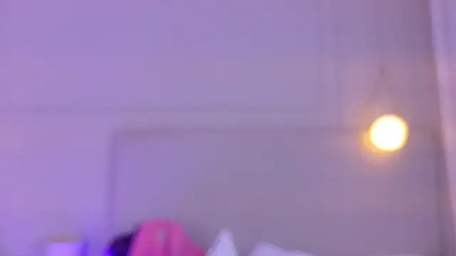 ZoeyPetit online show from August 1, 7:23 pm