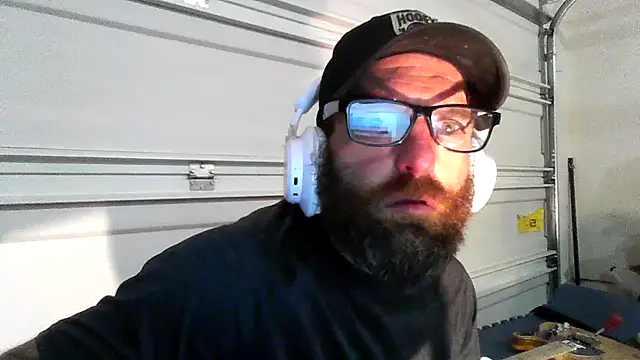 yourpersonalpeer1 online show from July 17, 9:28 am