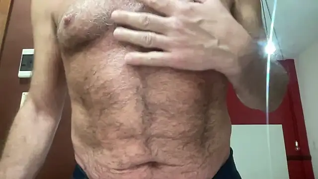 henrybull007 online show from May 25, 11:03 pm