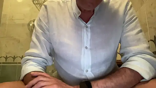 henrybull007 online show from June 14, 5:14 pm