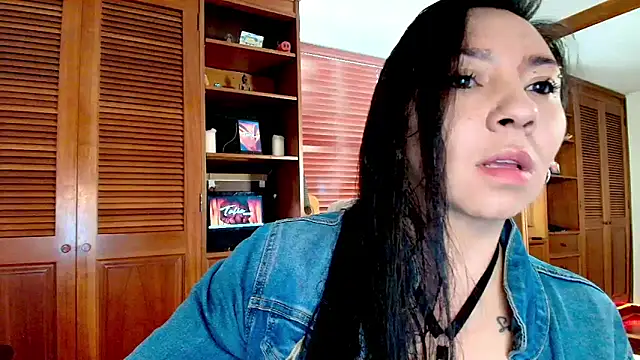 Taliapeach online show from May 4, 2:09 pm