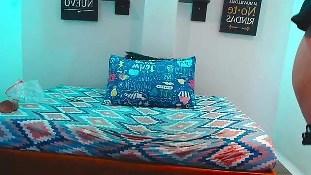 maria paula    online show from May 20, 4:26 pm