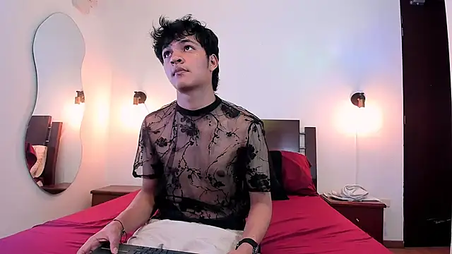 SahirCharm online show from May 14, 5:32 pm