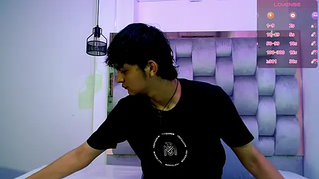 SahirCharm online show from May 24, 1:22 pm