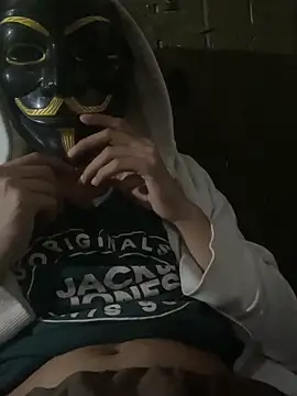 23beyonder online show from April 27, 10:30 pm