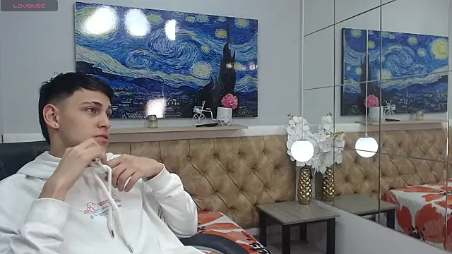 Ethanx18  online show from May 21, 4:32 am
