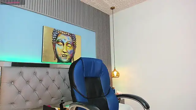 Ethanx18  online show from June 24, 3:38 am