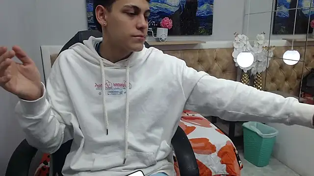Ethanx18  online show from May 16, 4:11 am