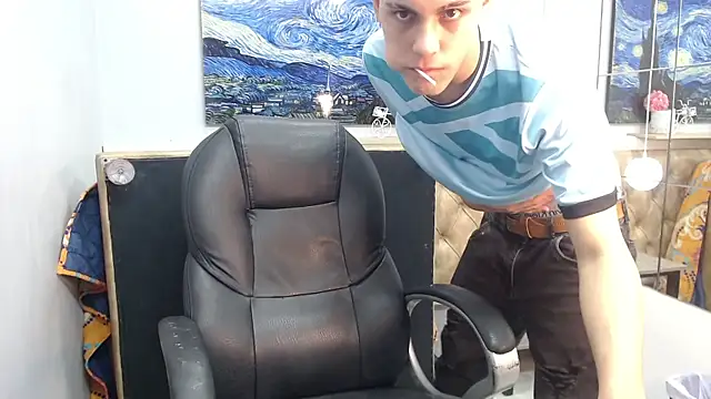 Ethanx18  online show from May 26, 4:10 am