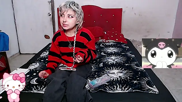 Cute Chrixxx online show from May 12, 12:33 pm