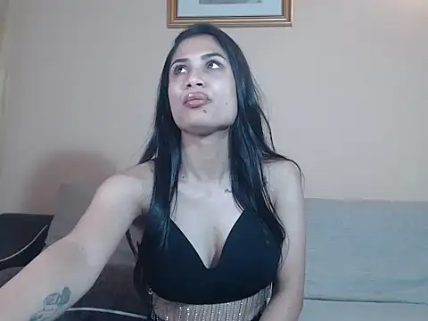 rebecka sweet online show from May 17, 1:11 pm