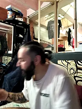 erikthor online show from May 10, 4:53 pm