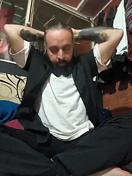 erikthor online show from May 18, 12:33 am