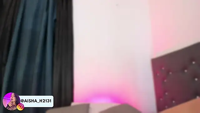 Snapshot of aaisha_h_ chatting on May 20, 4:42 am aaisha h online show from May 20, 4:42 am