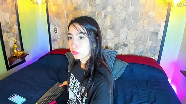 AshleyGross  online show from May 28, 7:42 pm