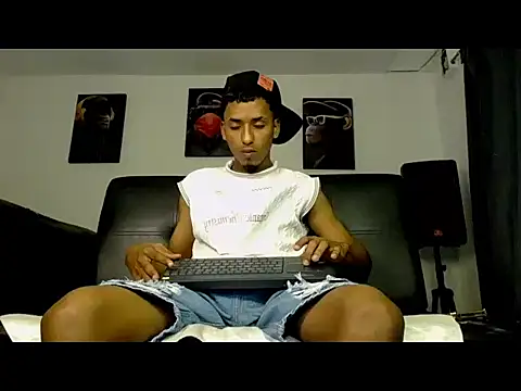 Snapshot of jack_vega1 chatting on May 2, 3:12 am jack vega1 online show from May 2, 3:12 am