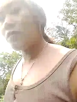 Lusy bae online show from April 28, 2:21 am