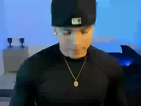 Snapshot of sant_wahlberg chatting on June 12, 10:51 pm sant wahlberg online show from June 12, 10:51 pm