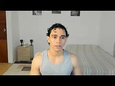 Snapshot of mateo_jack chatting on May 19, 1:51 pm mateo jack online show from May 19, 1:51 pm