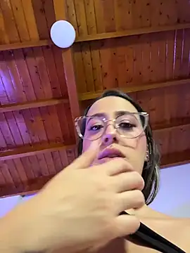 RenataVelasquez online show from June 30, 4:01 am
