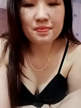 Kee2000 online show from May 9, 3:37 pm
