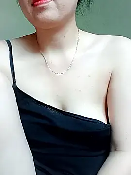Kee2000 online show from May 31, 6:19 am