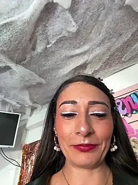 IsabellaMariet online show from June 23, 2:37 pm