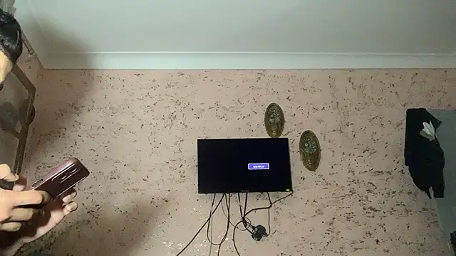 adamhdgdhdv73 online show from May 14, 11:35 pm