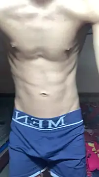 adamhdgdhdv73 online show from May 16, 11:37 pm