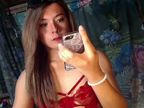 Snapshot of Andrea_lopezxxx chatting on April 30, 1:40 pm Andrea lopezxxx online show from April 30, 1:40 pm