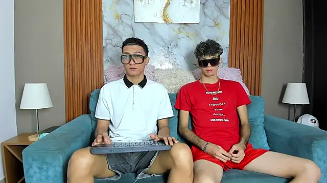 KING BOYS2026 online show from May 8, 1:20 am