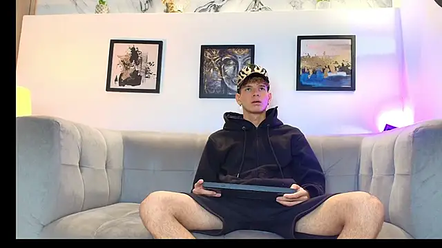 KING BOYS2026 online show from June 19, 1:55 am
