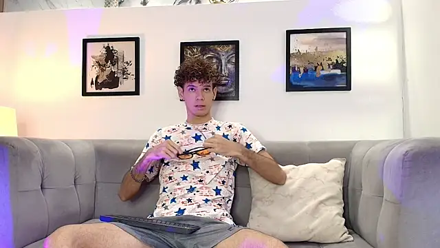 KING BOYS2026 online show from June 7, 1:22 am