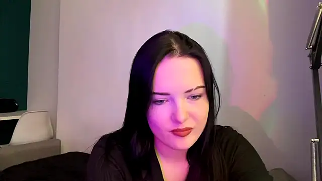 AmbientInvalid online show from June 12, 1:09 pm