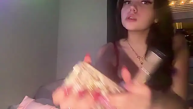 Maddieblairxo online show from July 29, 8:46 am