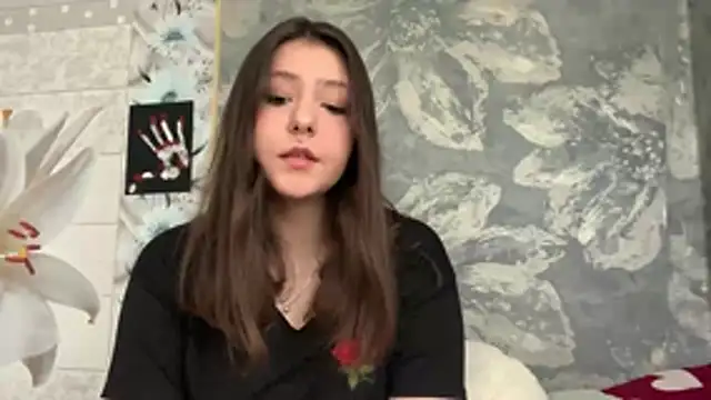 RonniJess online show from April 30, 7:26 am